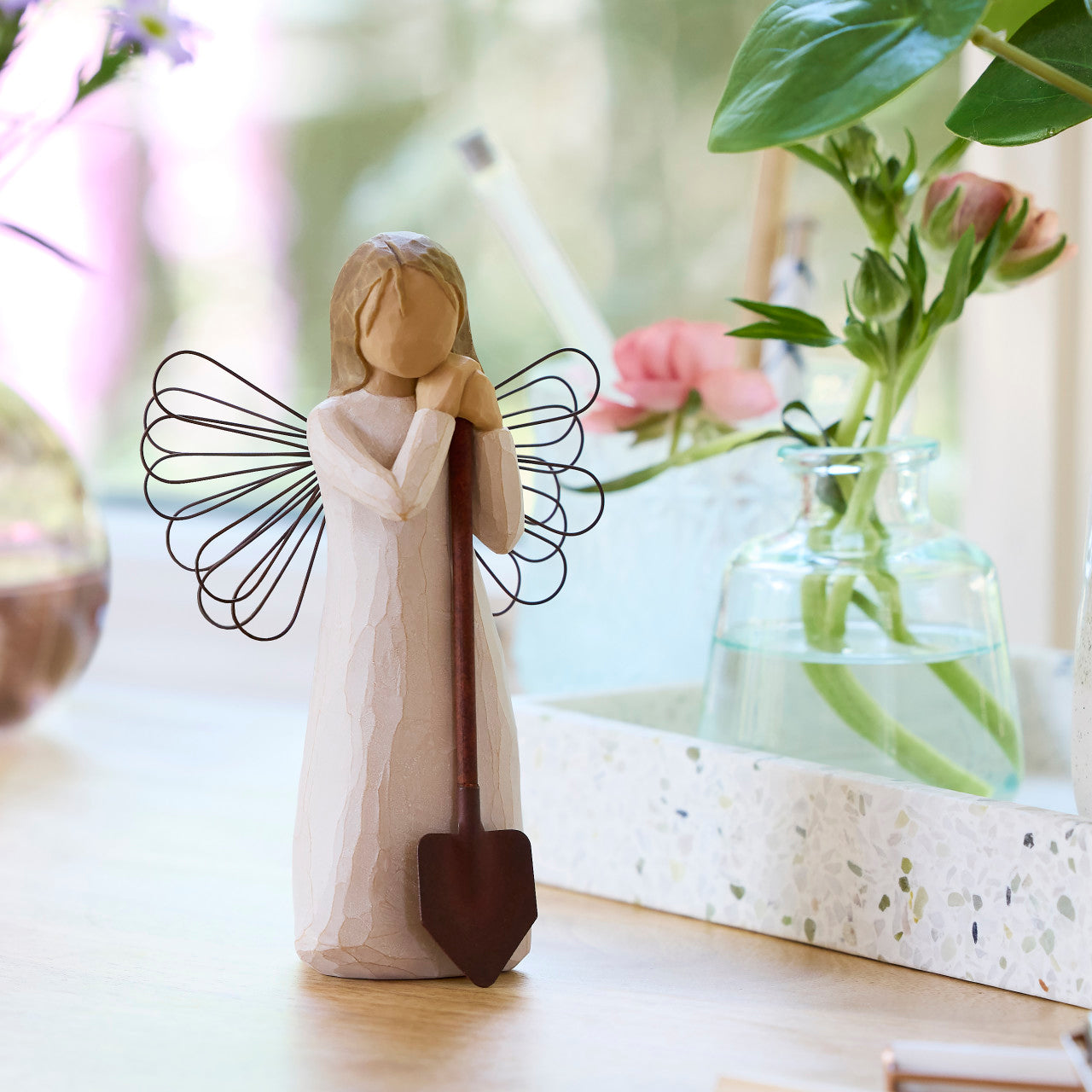 WT Angel of Garden